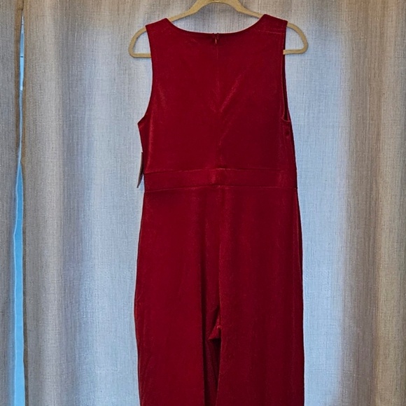 NWT Juicy Couture Red Velvet Wide Leg Sleeveless Ruched Peekaboo Jumpsuit XL - Picture 2 of 6